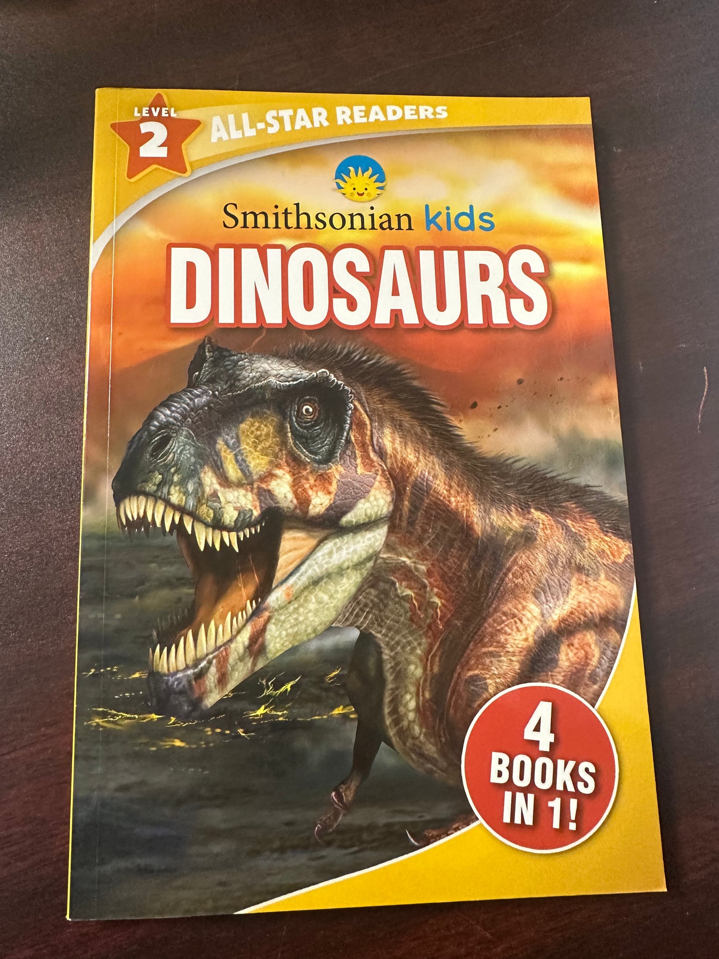 Smithsonian Kids All-Star Readers: Dinosaurs Level 2