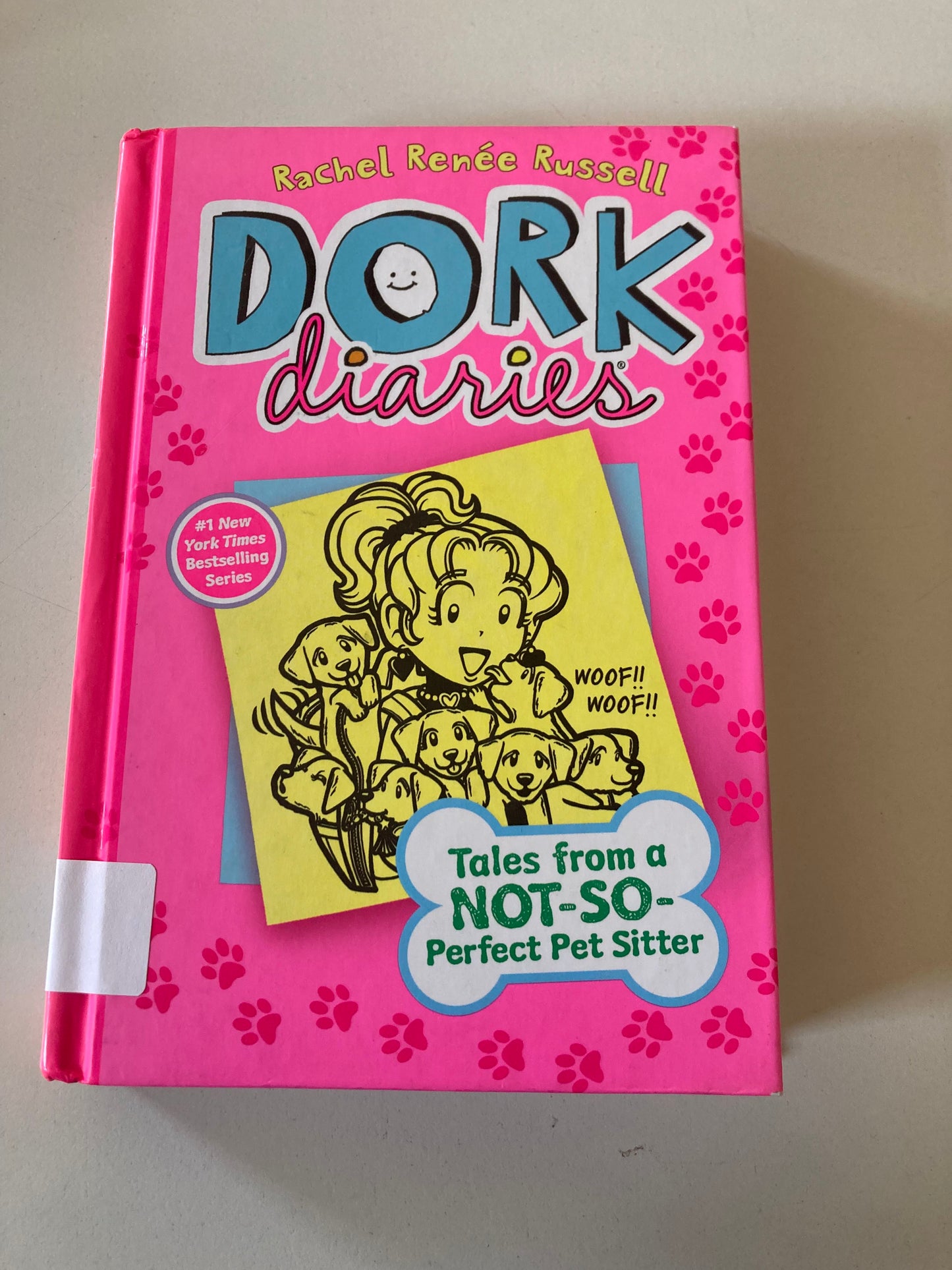 Dork Diaries 10: Tales from a Not-So-Perfect Pet Sitter