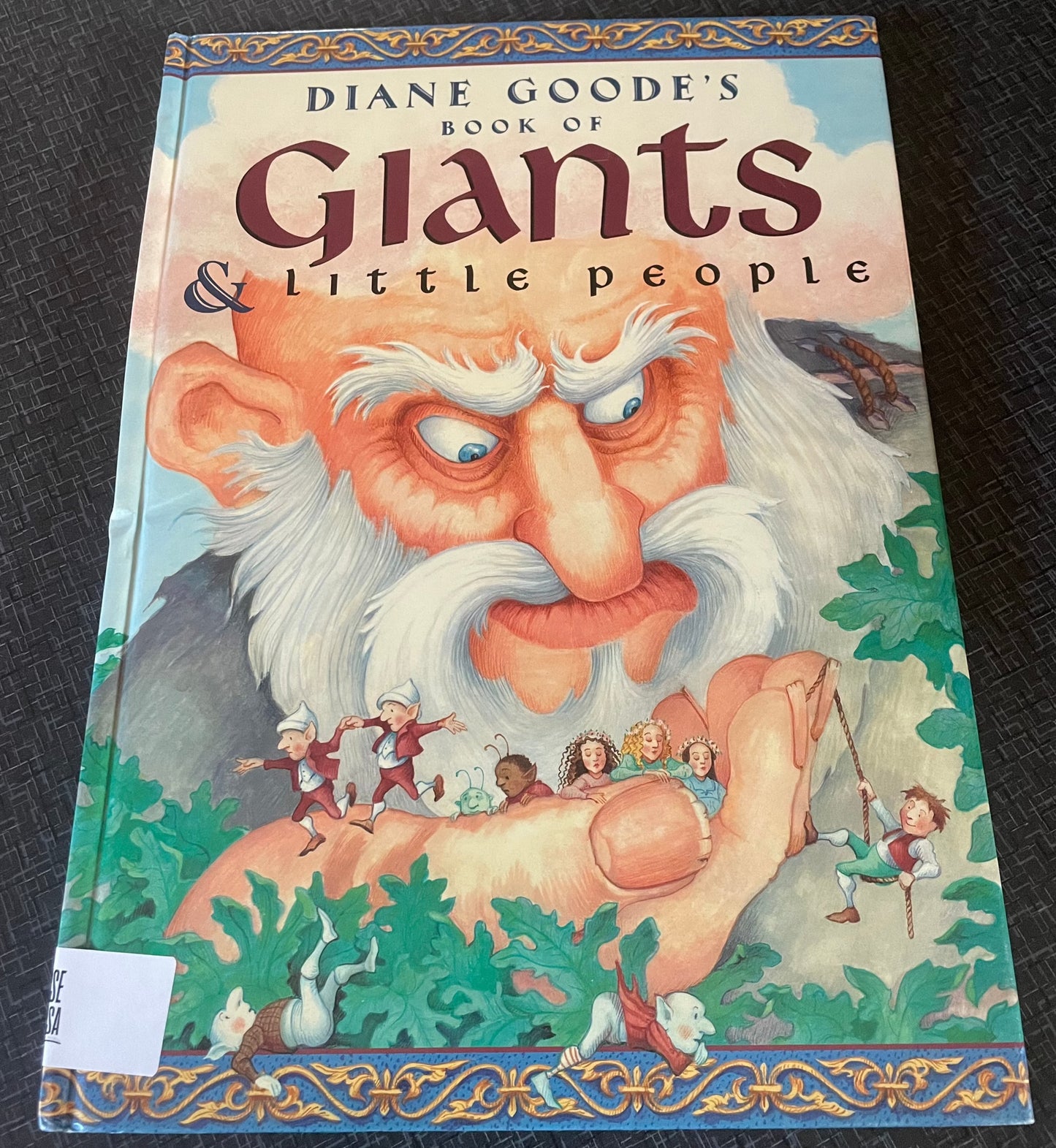 Diane Goode's Book of Giants and Little People