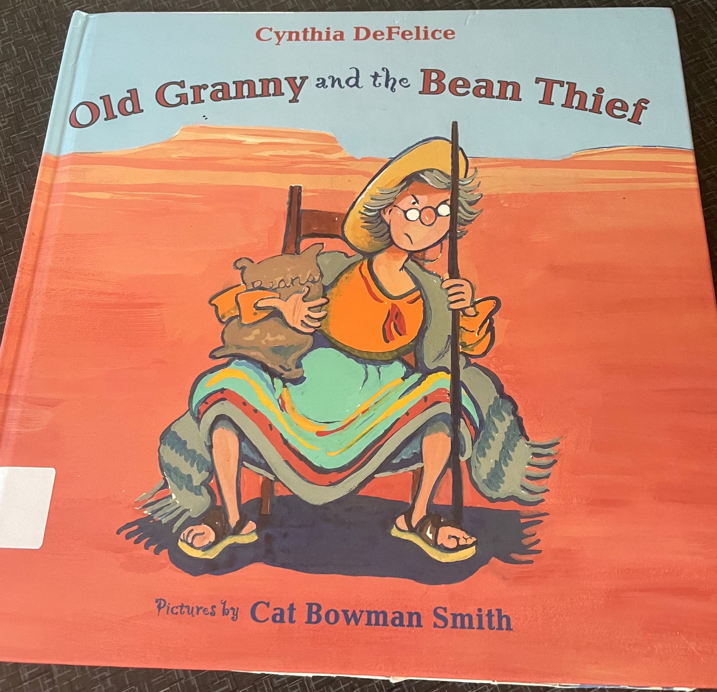 Old Granny and the Bean Thief