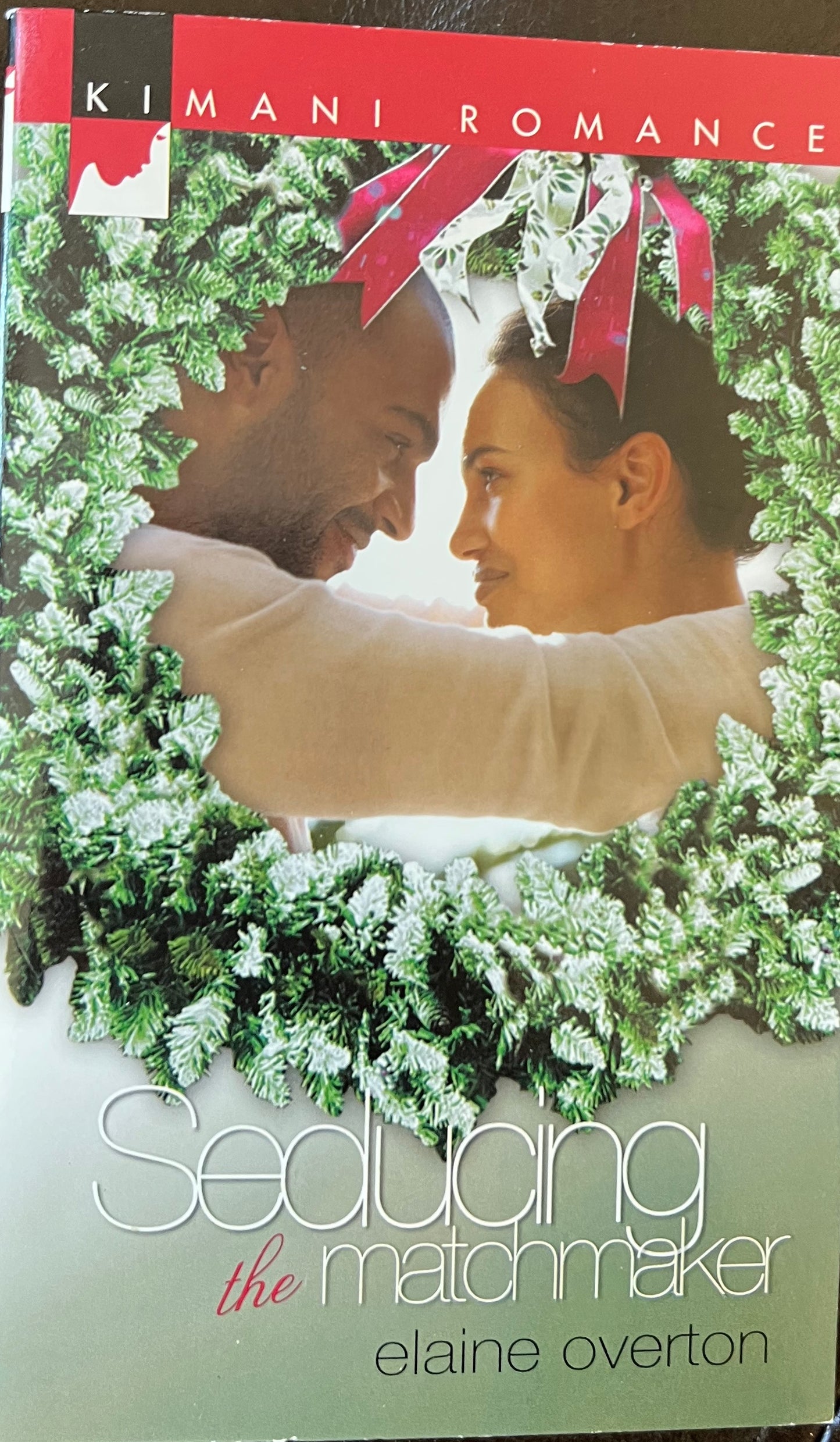 Seducing The Matchmaker (Kimani Romance)