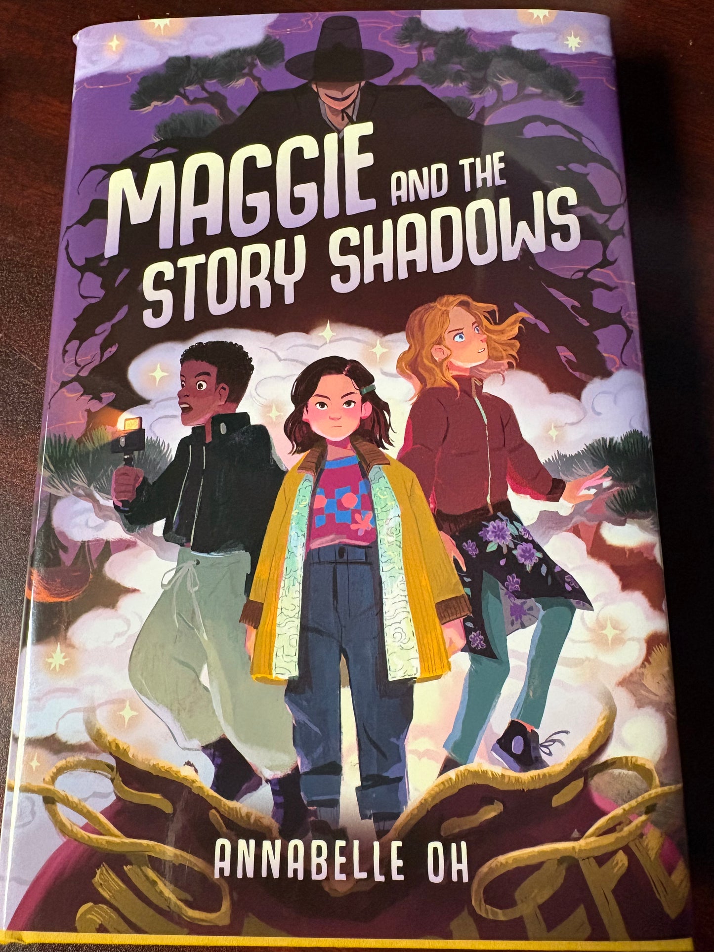 Maggie and the Story Shadows