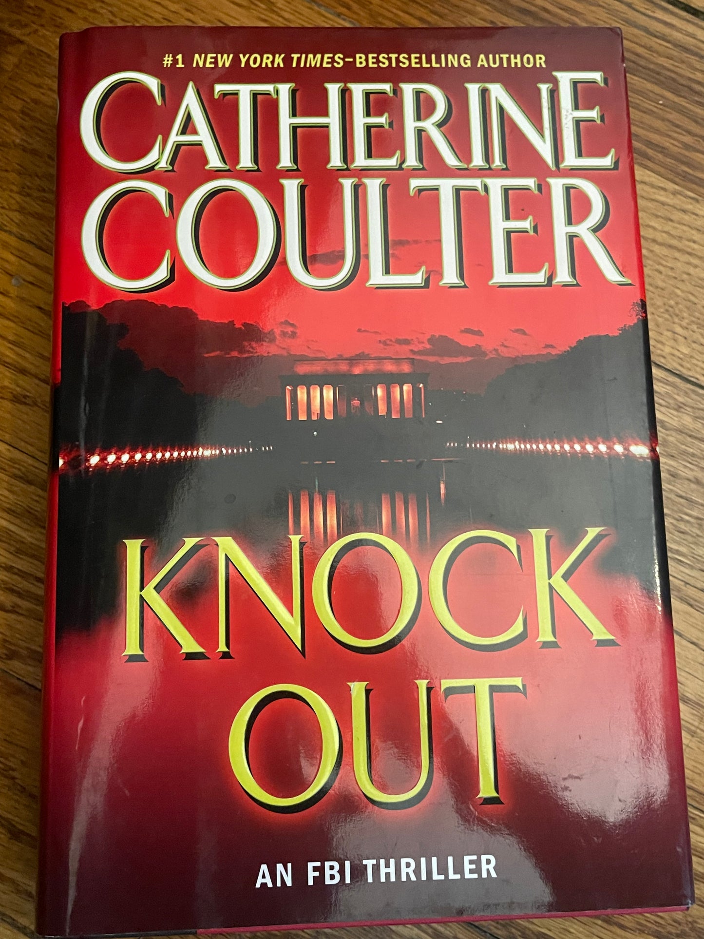 KnockOut (An FBI Thriller)