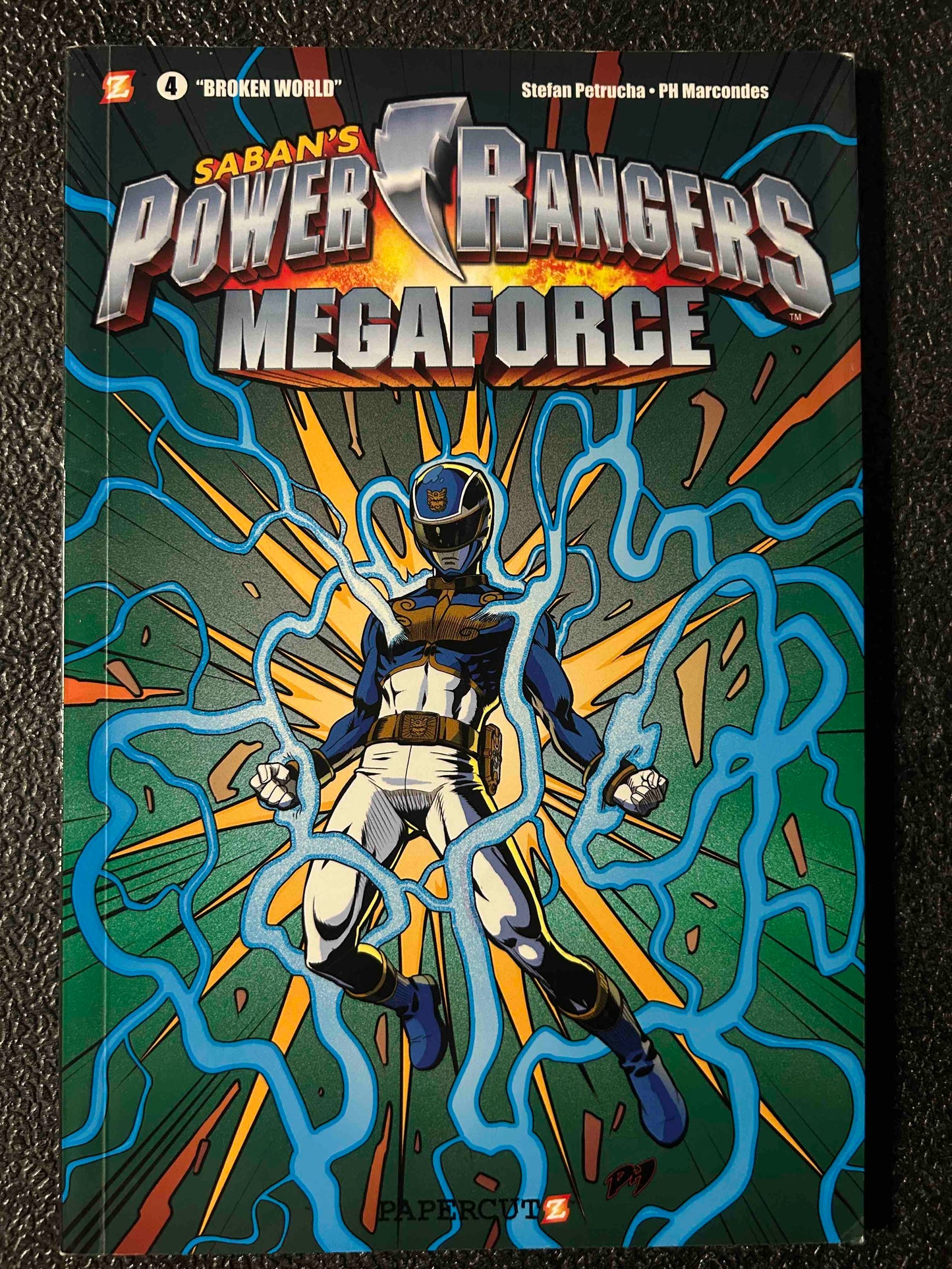 Power Rangers MegaForce: Broken World