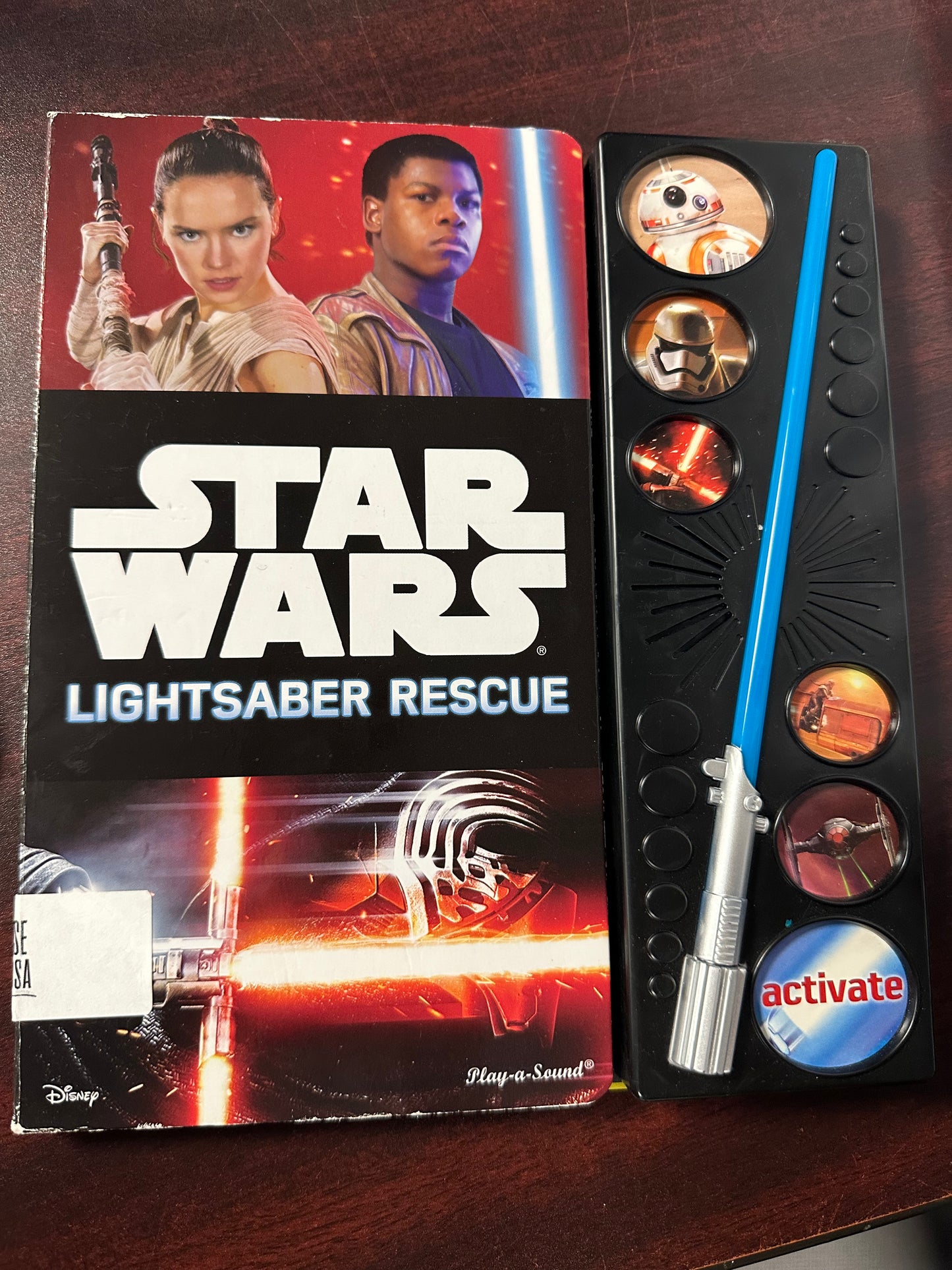 Star Wars: Lightsaber Rescue
