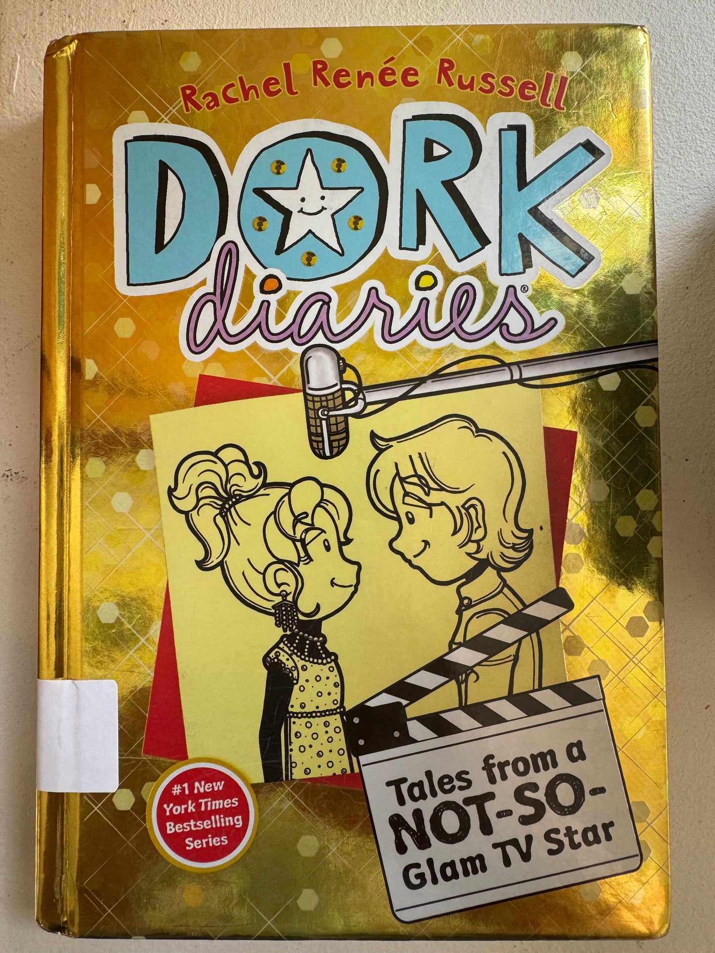 Dork Diaries 7: Tales from a Not-So-Glam TV Star