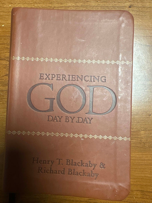 Experiencing God Day by Day: Devotional