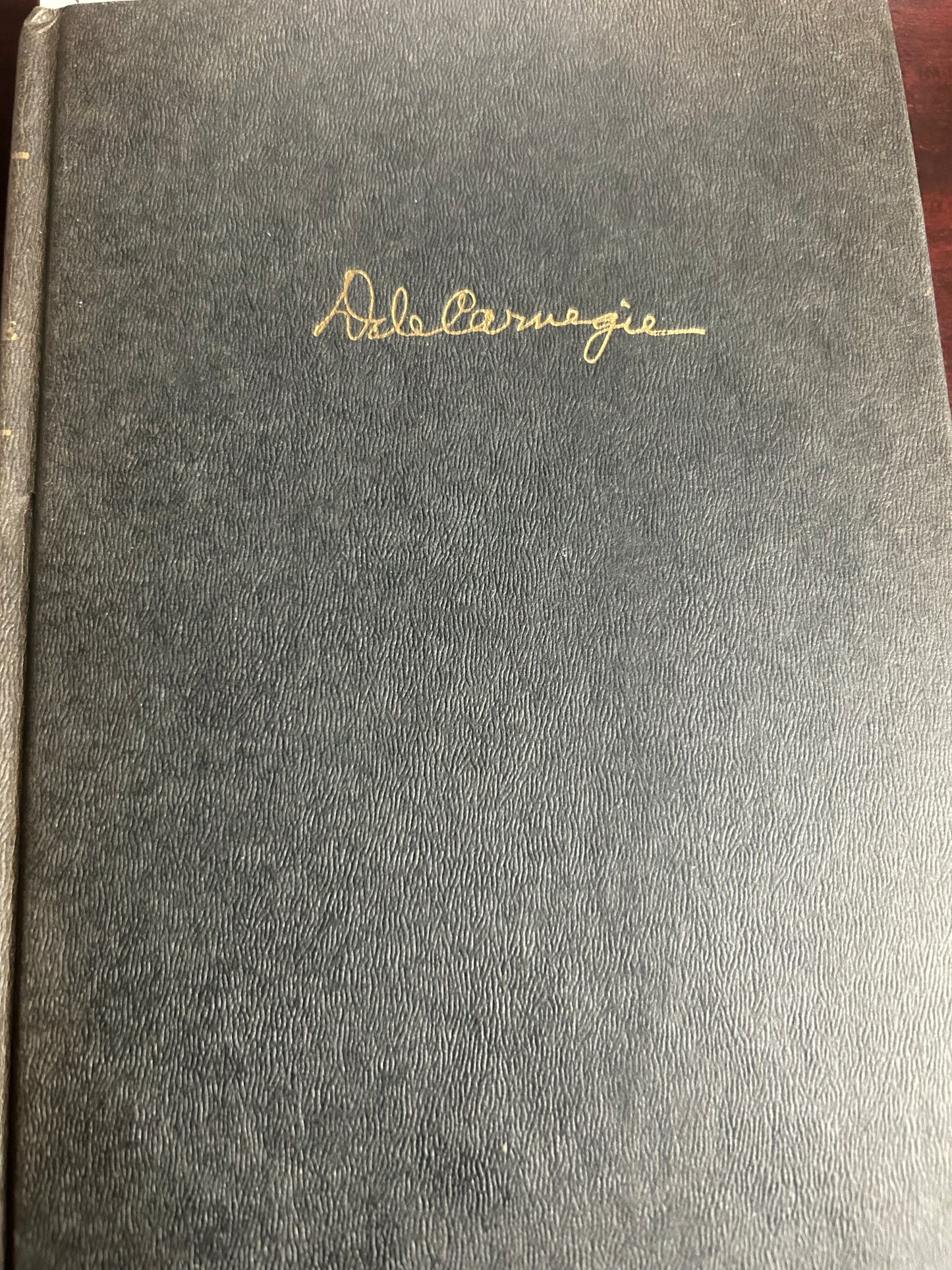 How to win friends and influence people date Carnegie