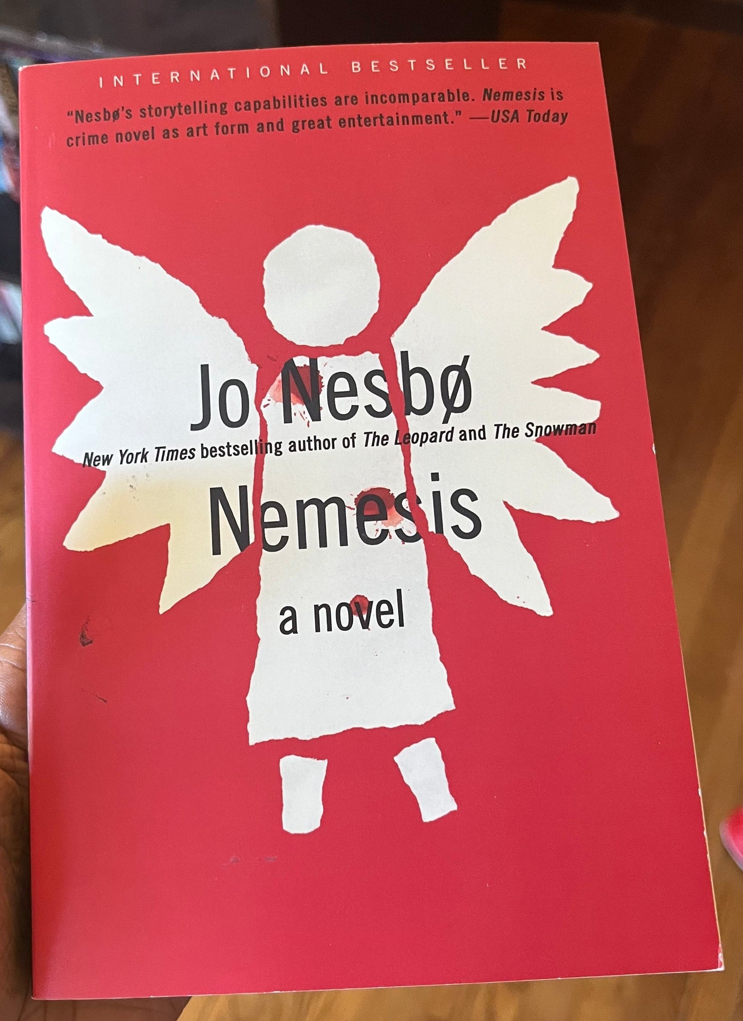 Nemesis: A Novel (Harry Hole)