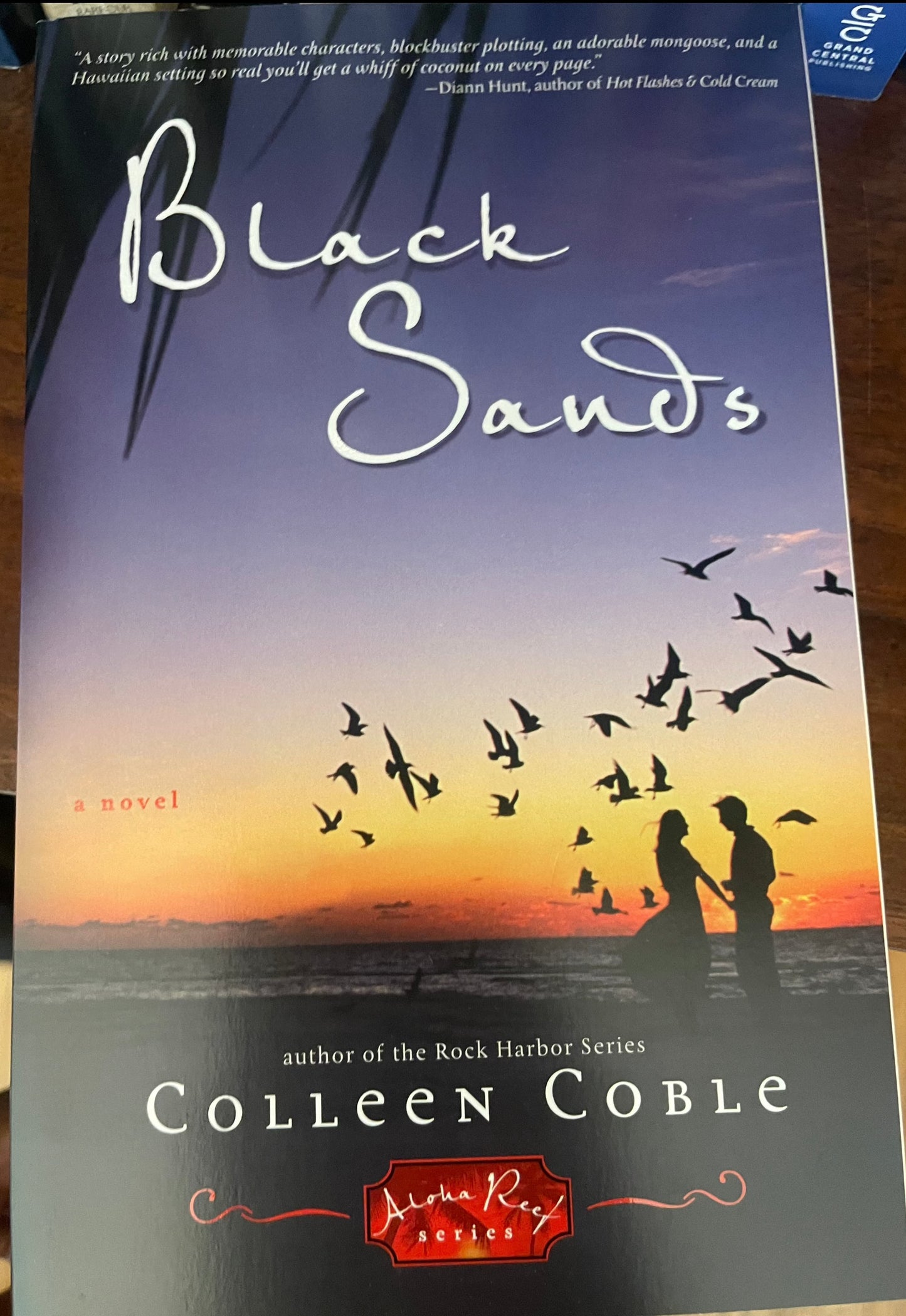 Black Sands (Aloha Reef Series #2)