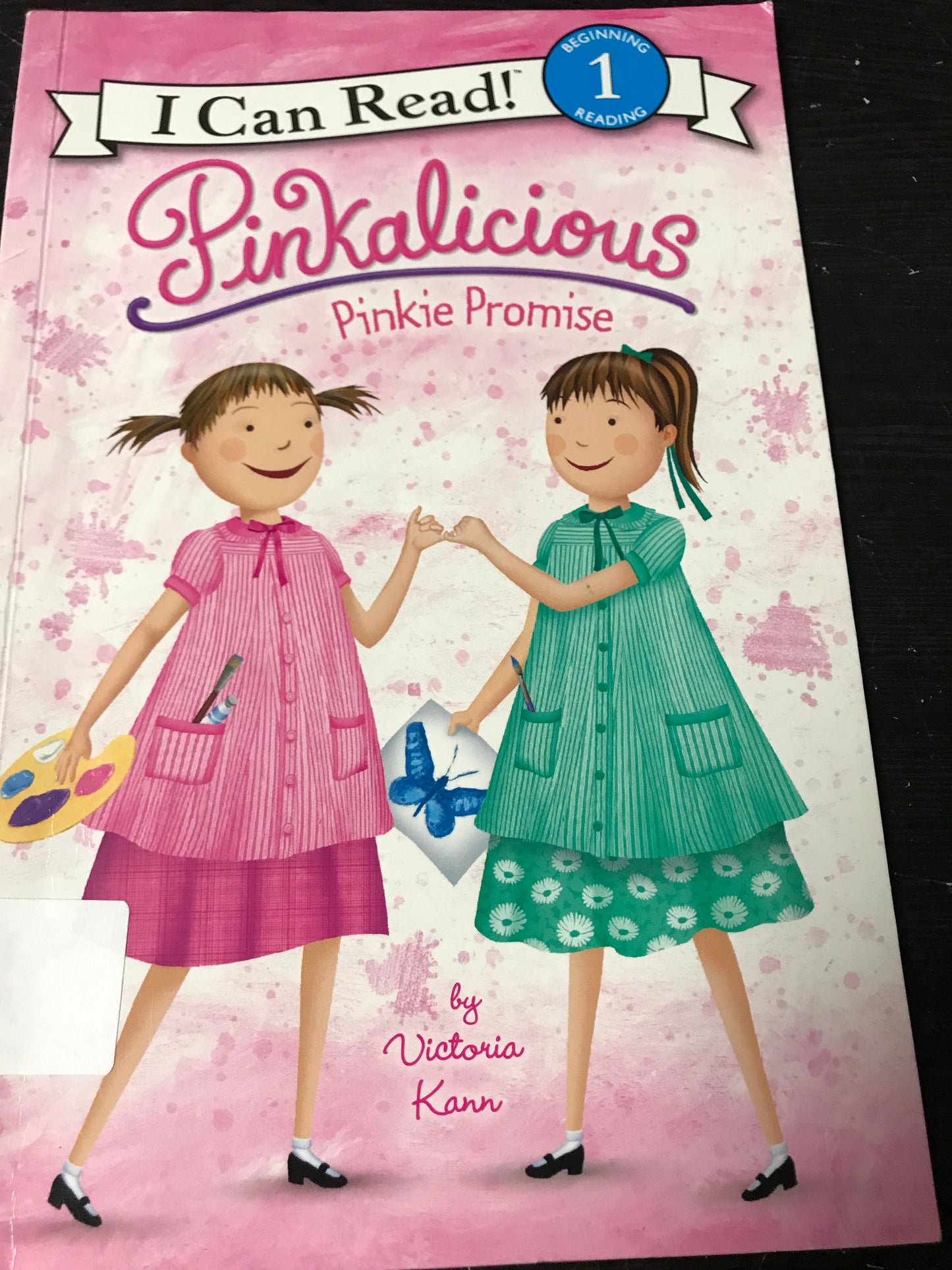 Pinkalicious: Pinkie Promise (I Can Read Book 1)