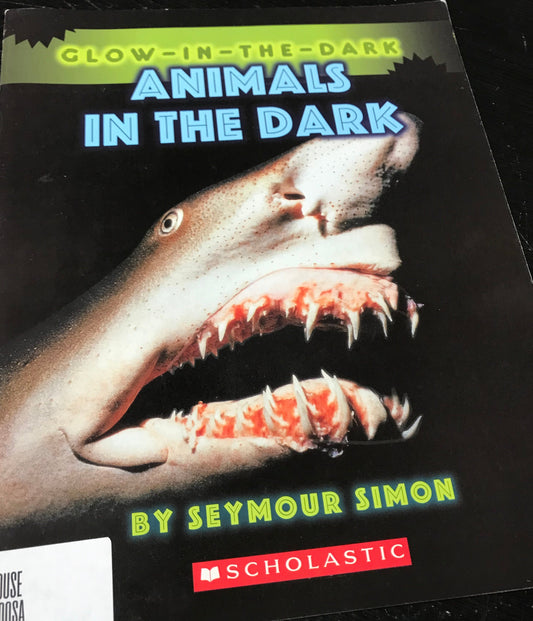 Animals in the Dark (Glow-in-the Dark)