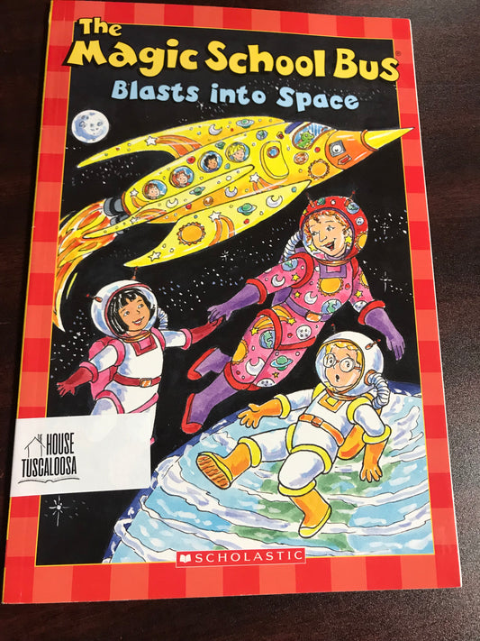 Magic School Bus Blasts into Space (Scholastic Reader, Level 2), The