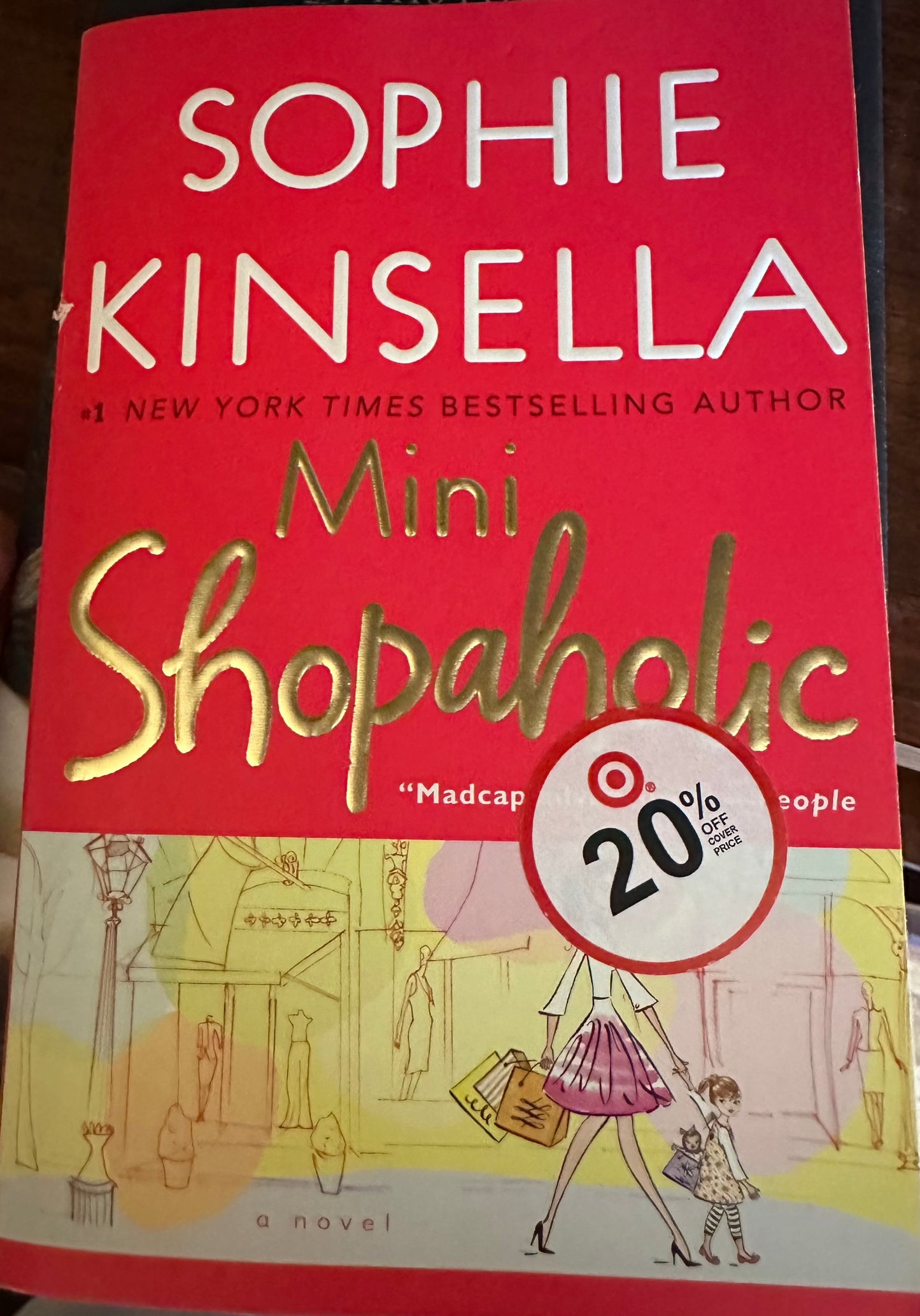 Mini Shopaholic: A Novel (Shopaholic Series)