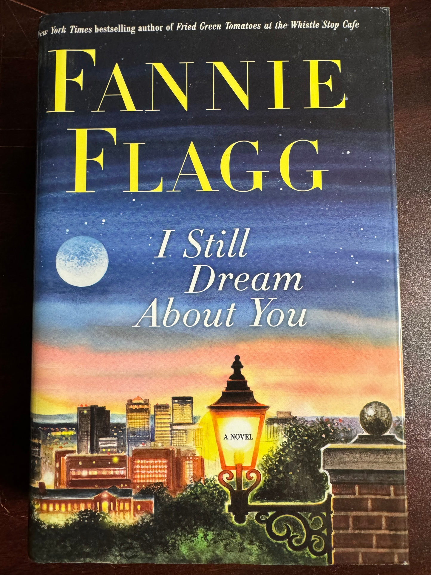 I STILL DREAM ABOUT YOU (LARGE PRINT)