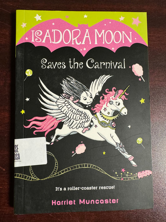 Isadora Moon Saves the Carnival