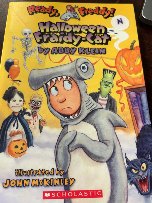 Ready, Freddy!: Halloween Fraidy-Cat!