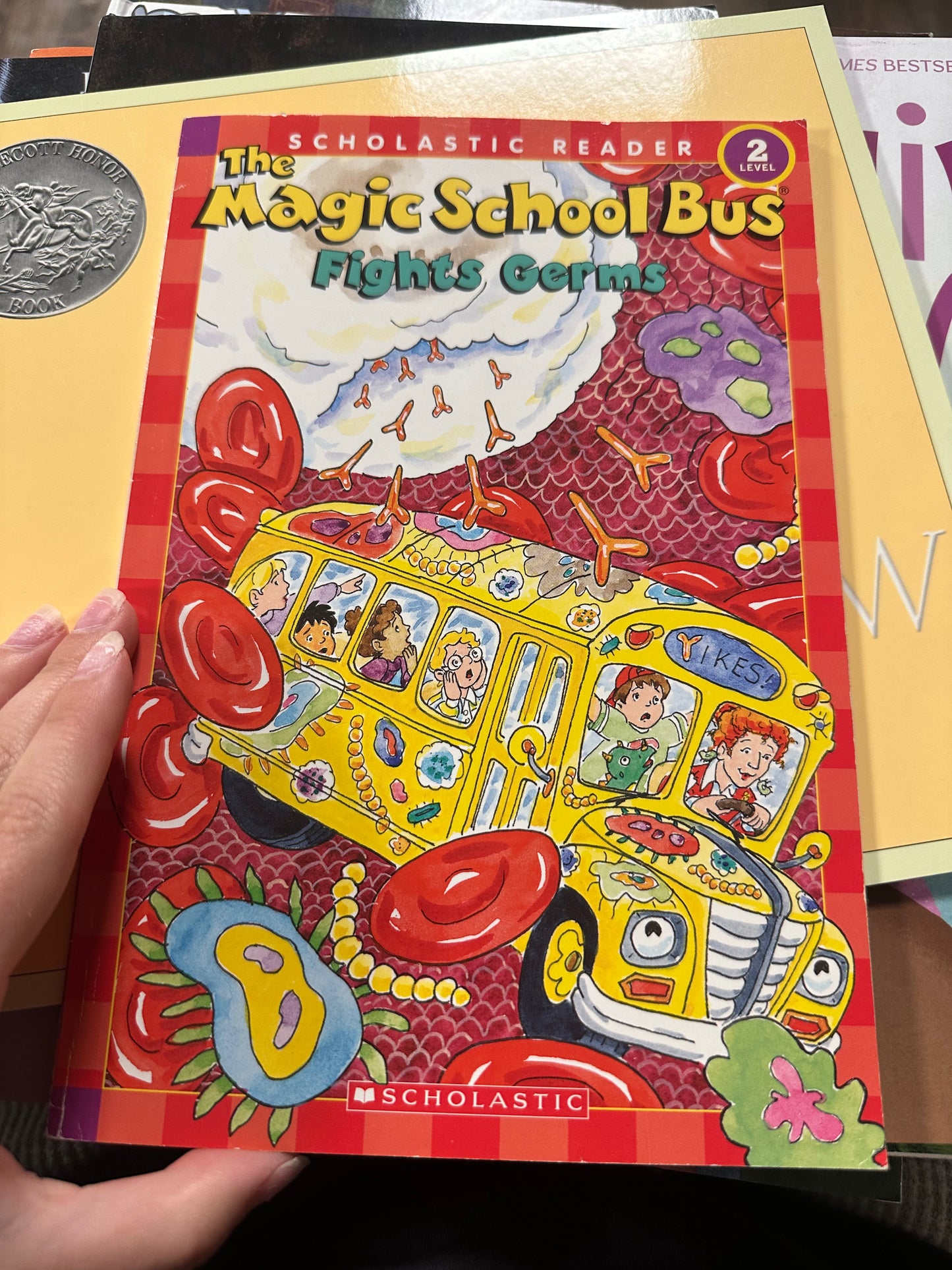 The Magic School Bus Fights Germs